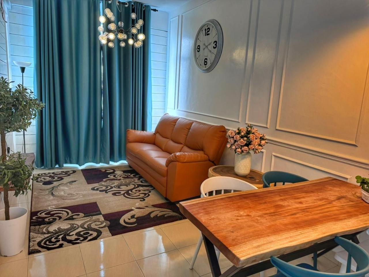 Driff Homestay 3Bedroom With Aircond 50M To Night Market Wakaf Che Yeh โกตาบารู ภายนอก รูปภาพ